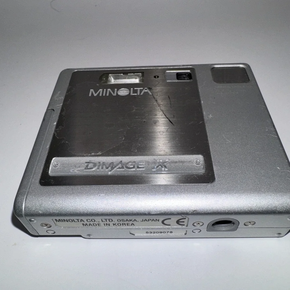 Minolta Dimage Xi Digital CCD Point and Shoot Camera UNTESTED